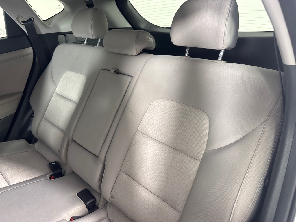 2017 Hyundai Tucson Image 18