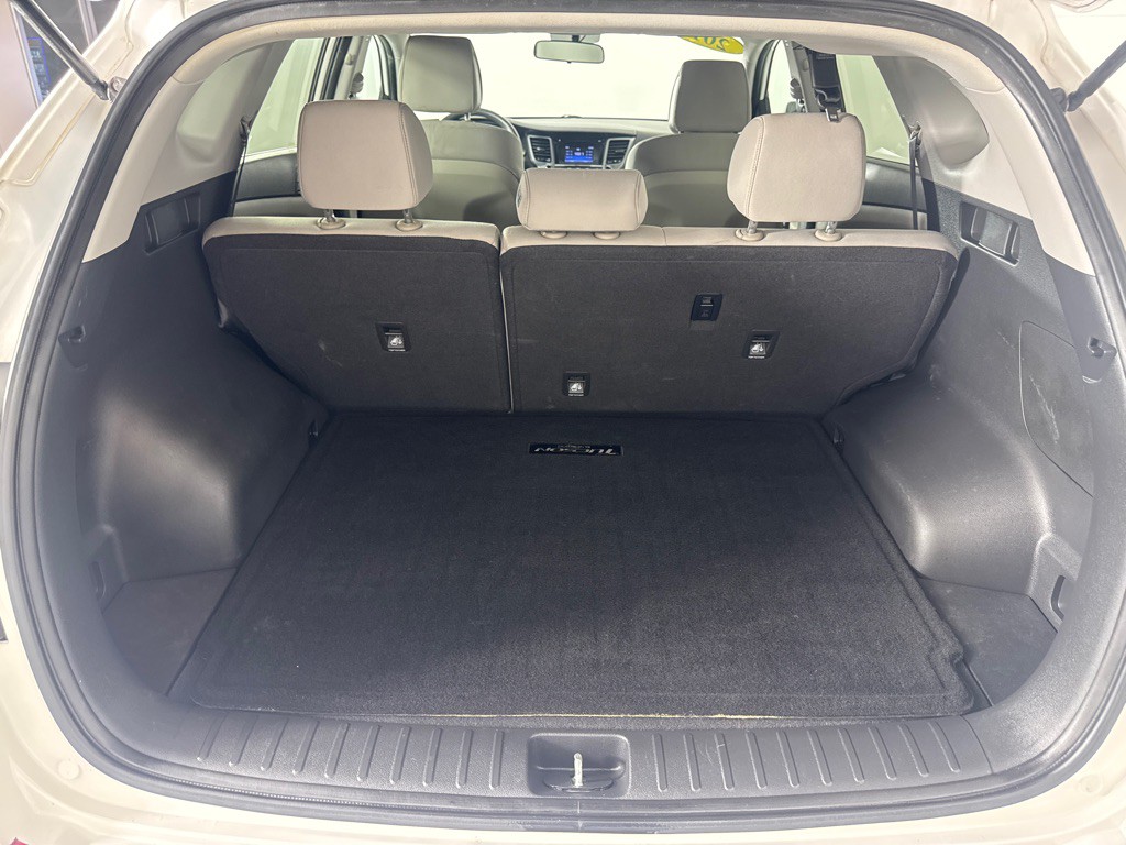 2017 Hyundai Tucson Image 19