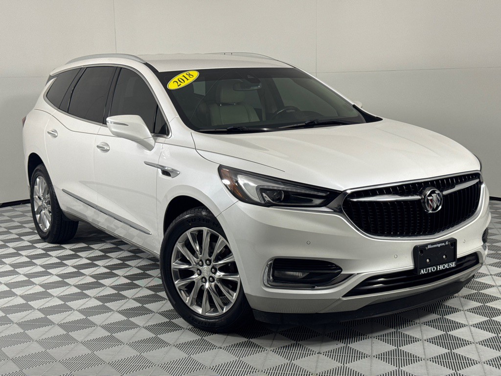 2018 Buick Enclave Image 2