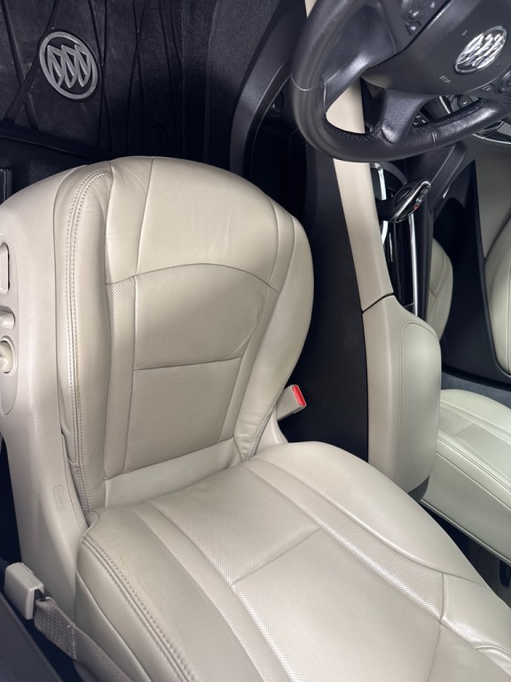 2018 Buick Enclave Image 13