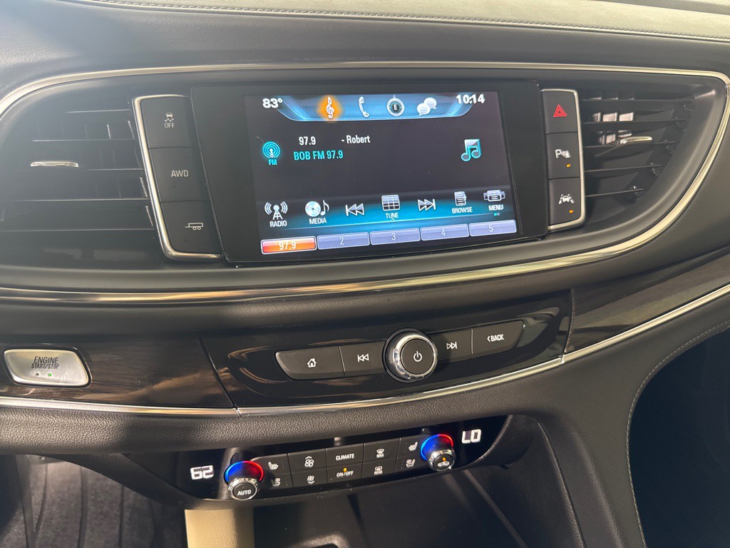 2018 Buick Enclave Image 17