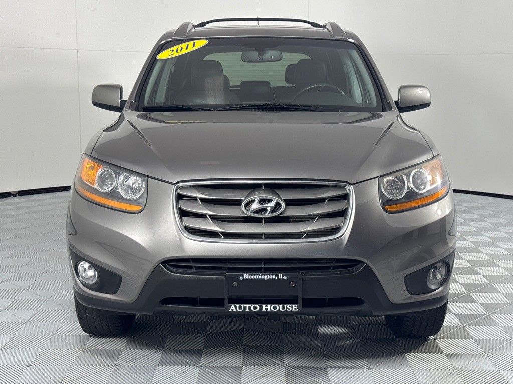 2011 Hyundai Santa Fe Image 7