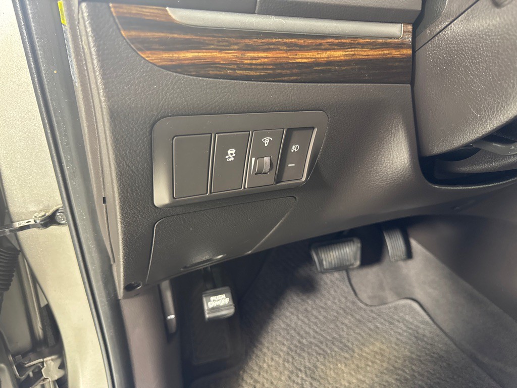 2011 Hyundai Santa Fe Image 12