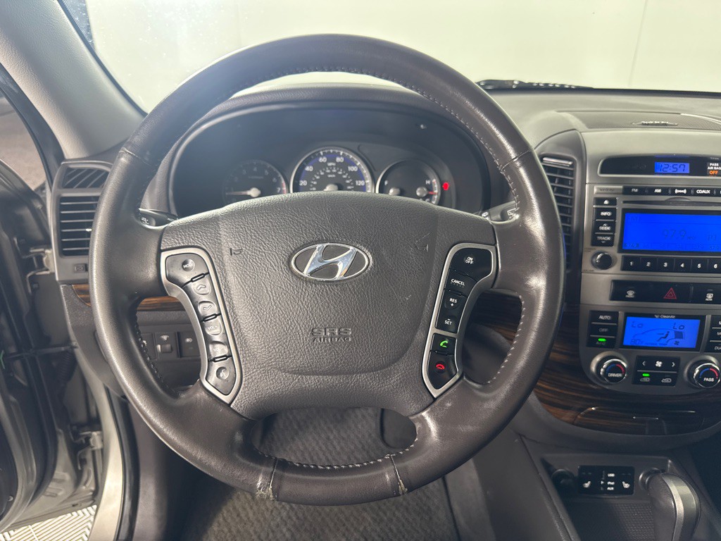 2011 Hyundai Santa Fe Image 13