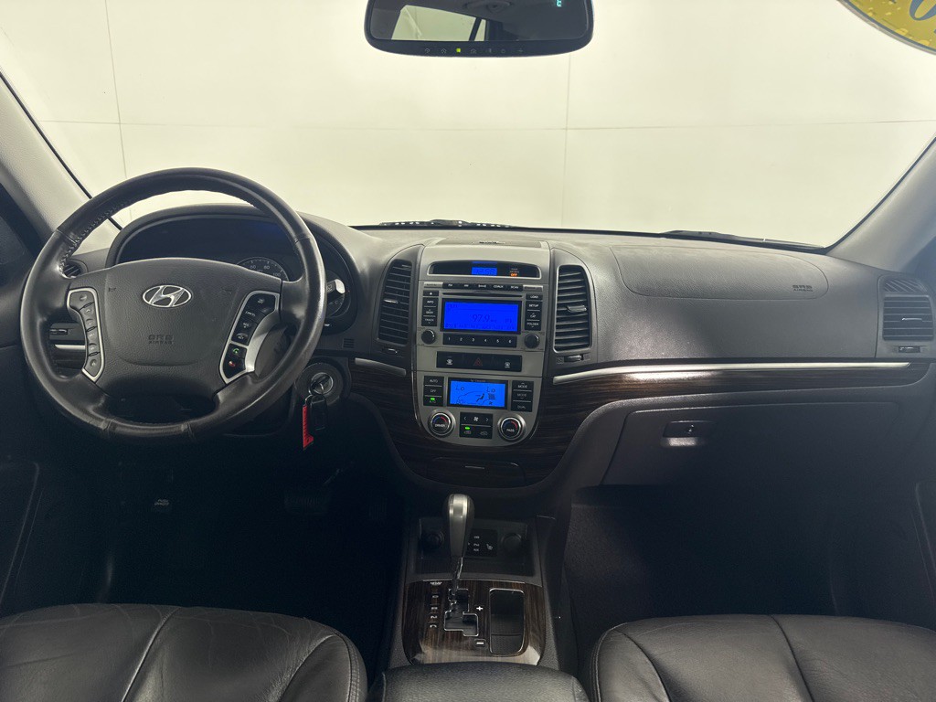 2011 Hyundai Santa Fe Image 23