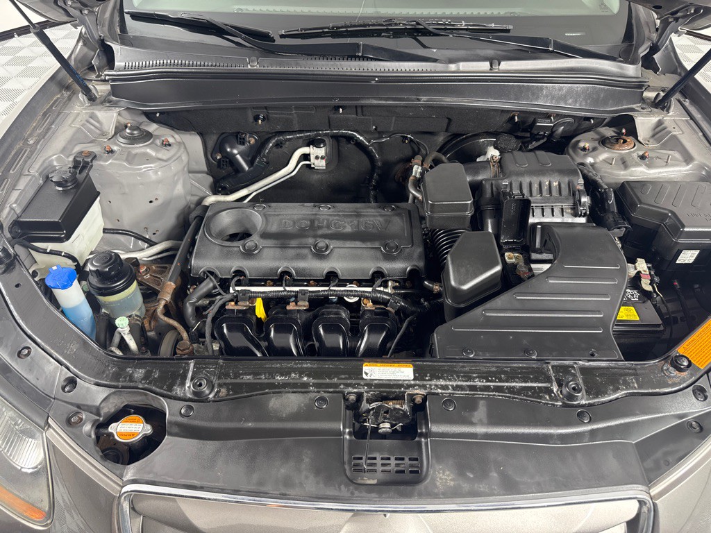 2011 Hyundai Santa Fe Image 24