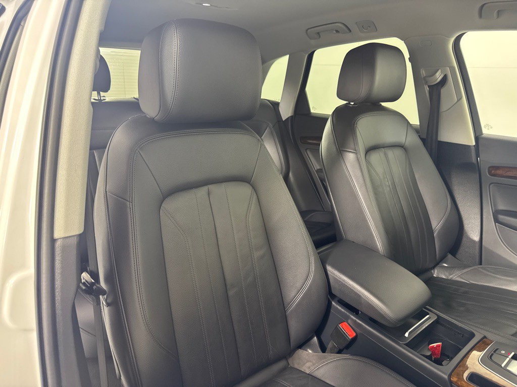 2018 Audi Q5 Image 26