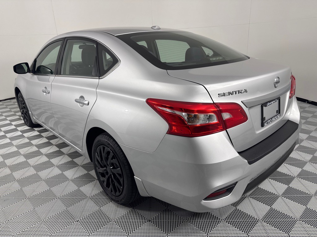 2016 Nissan Sentra Image 7
