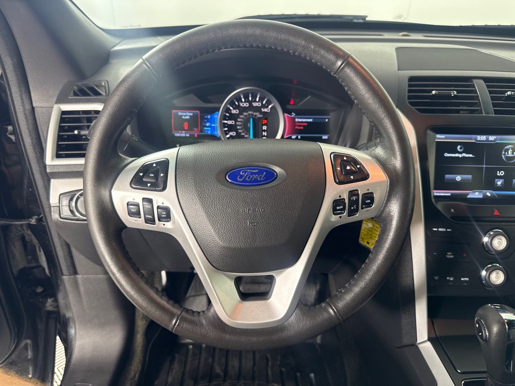 2015 Ford Explorer Image 13