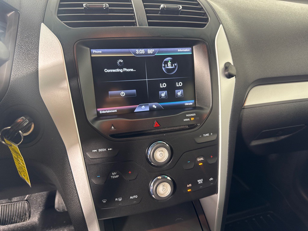 2015 Ford Explorer Image 14
