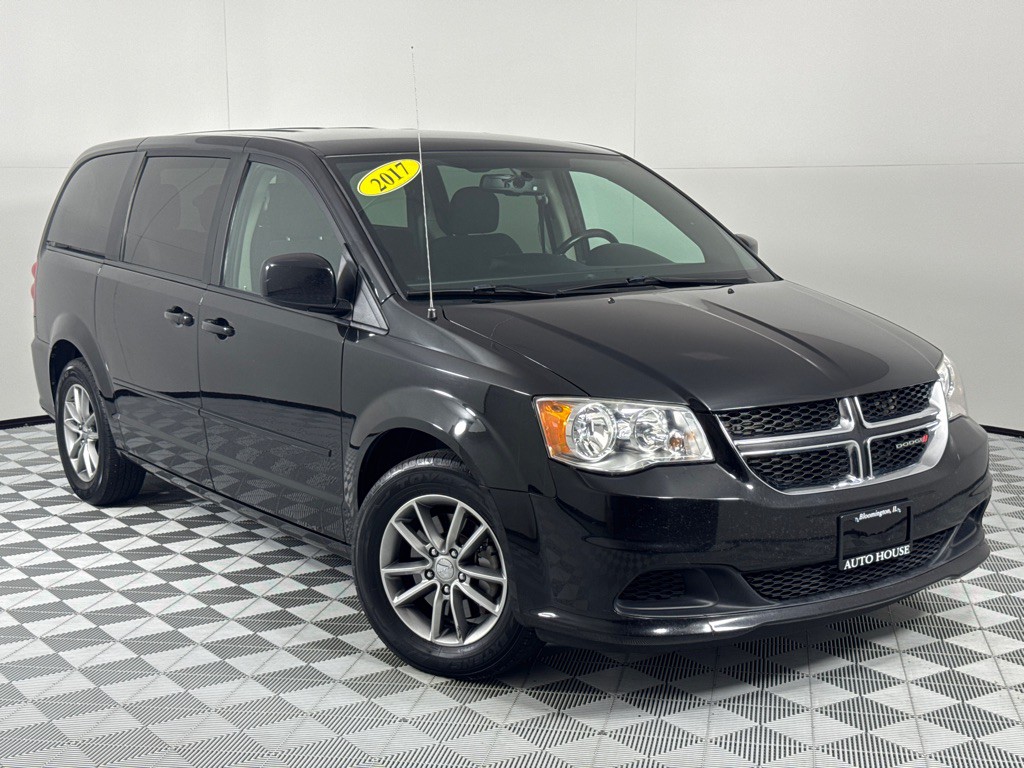 2017 Dodge Grand Caravan Image 2
