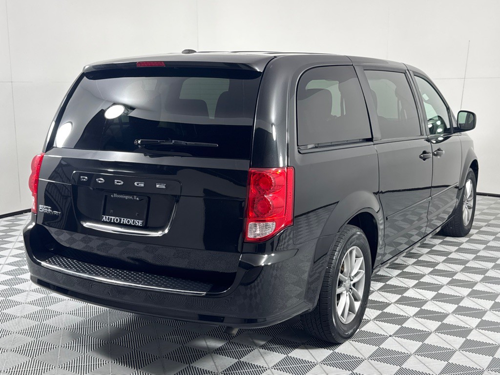 2017 Dodge Grand Caravan Image 5