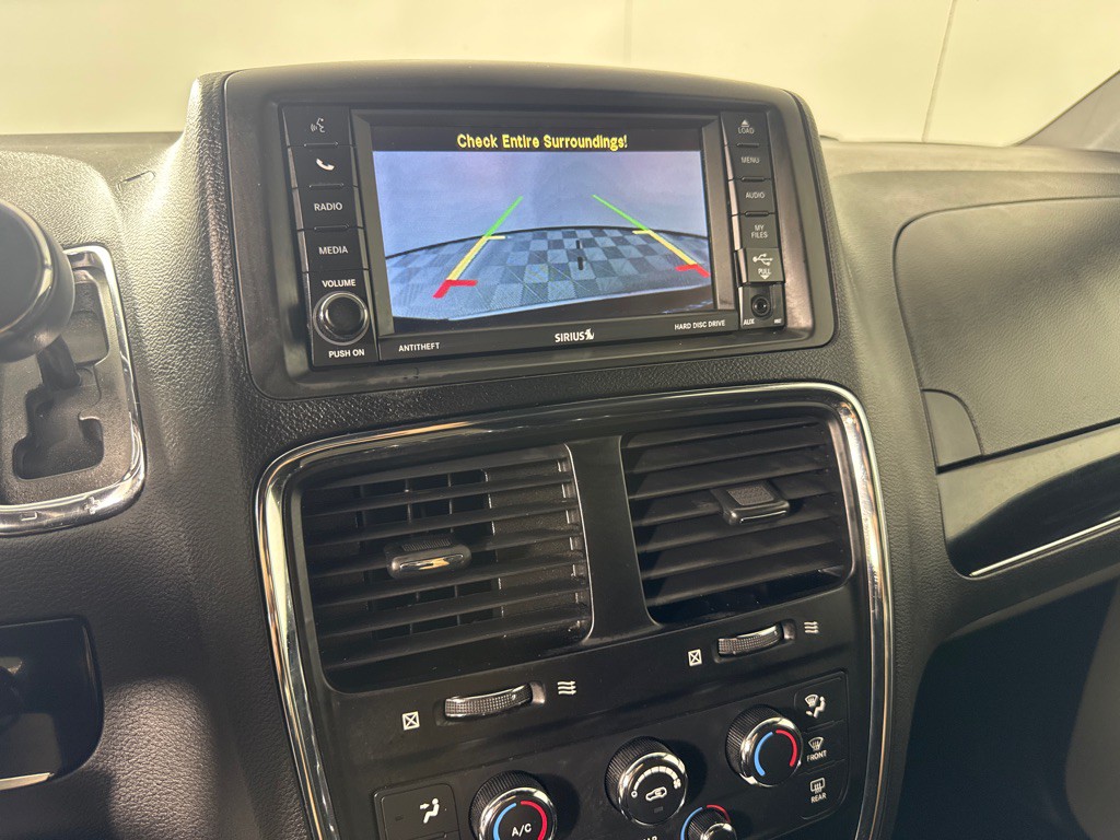 2017 Dodge Grand Caravan Image 19