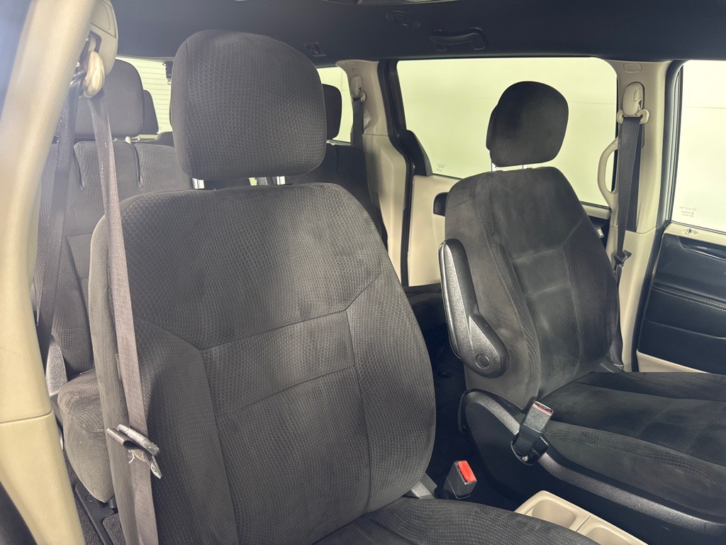 2017 Dodge Grand Caravan Image 27