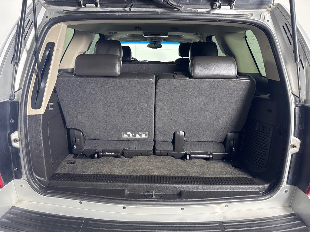 2011 Chevrolet Tahoe Image 21