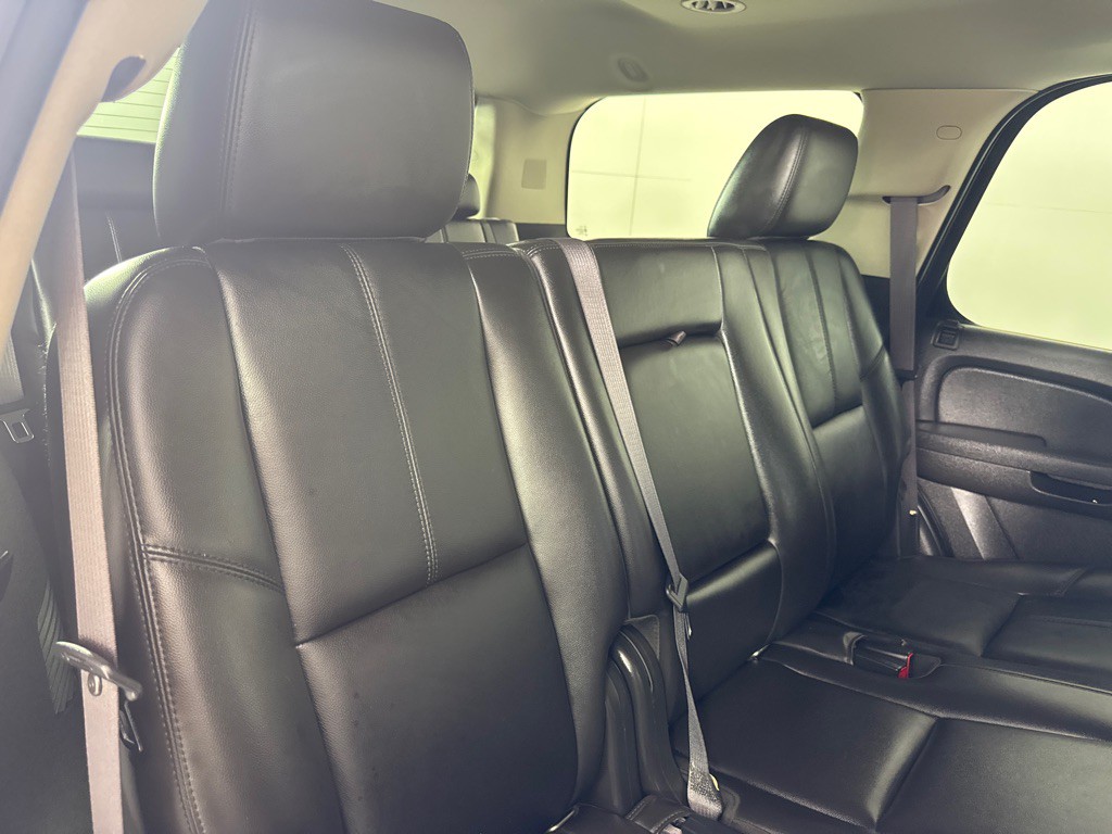2011 Chevrolet Tahoe Image 23