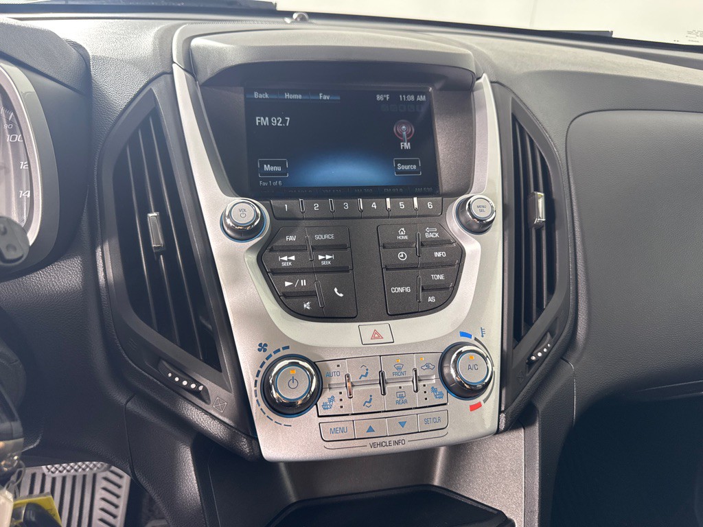 2016 Chevrolet Equinox Image 16