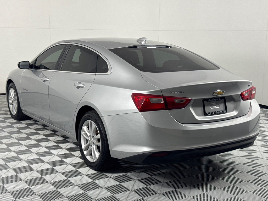 2016 Chevrolet Malibu Image 6