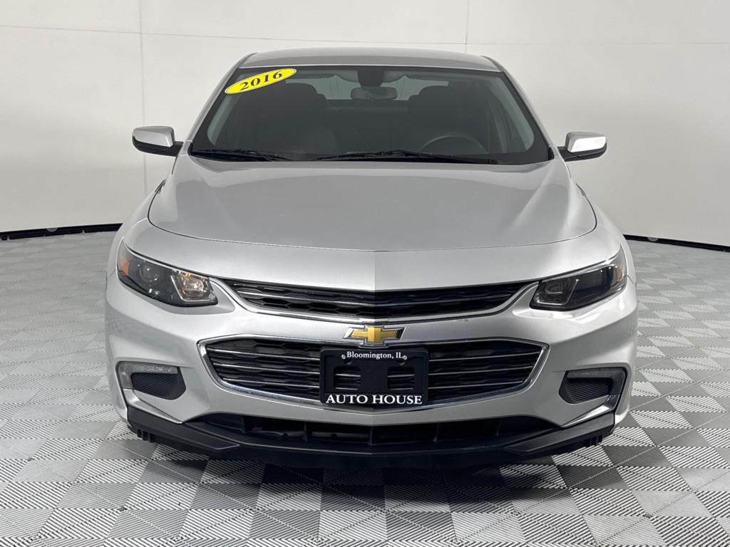 2016 Chevrolet Malibu Image 11