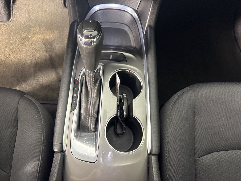 2016 Chevrolet Malibu Image 19