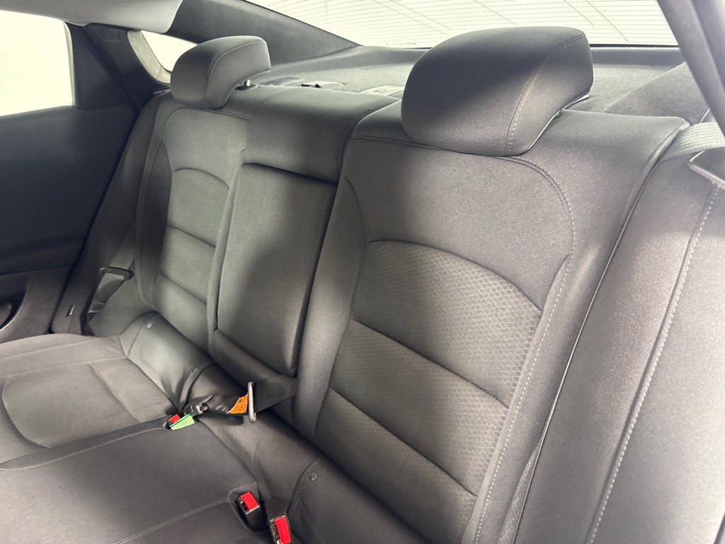 2016 Chevrolet Malibu Image 21