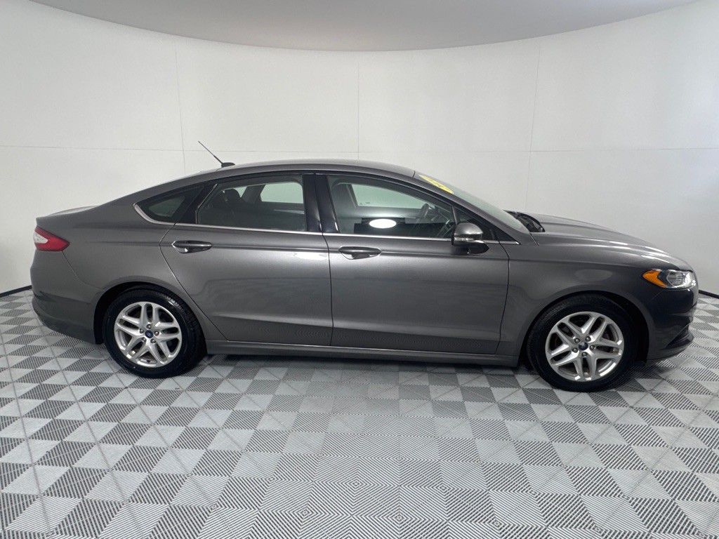 2014 Ford Fusion Image 4