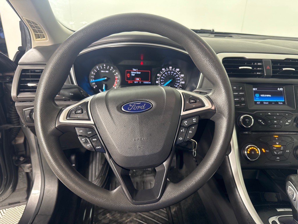 2014 Ford Fusion Image 16