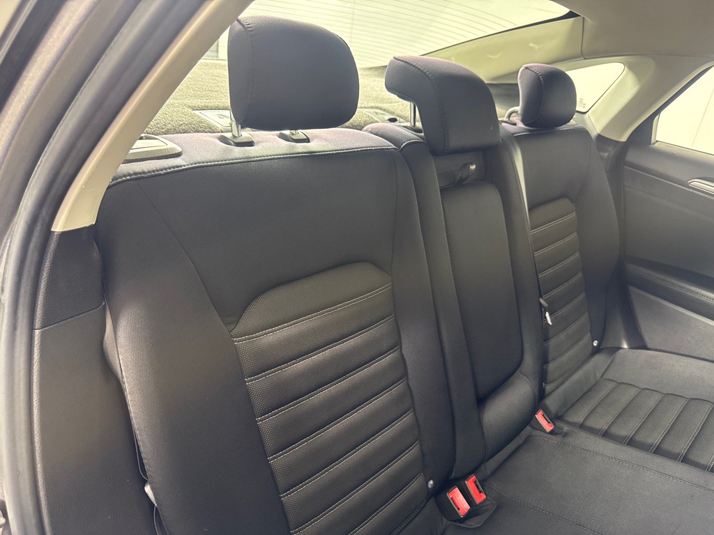 2014 Ford Fusion Image 22