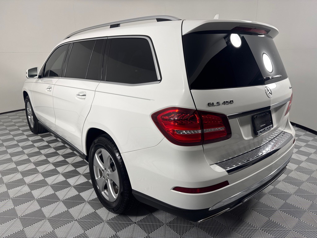 2017 Mercedes-Benz GLS-Class Image 8