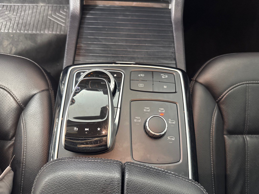 2017 Mercedes-Benz GLS-Class Image 20