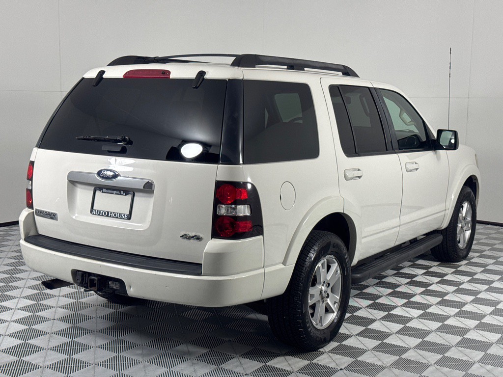 2010 Ford Explorer Image 5