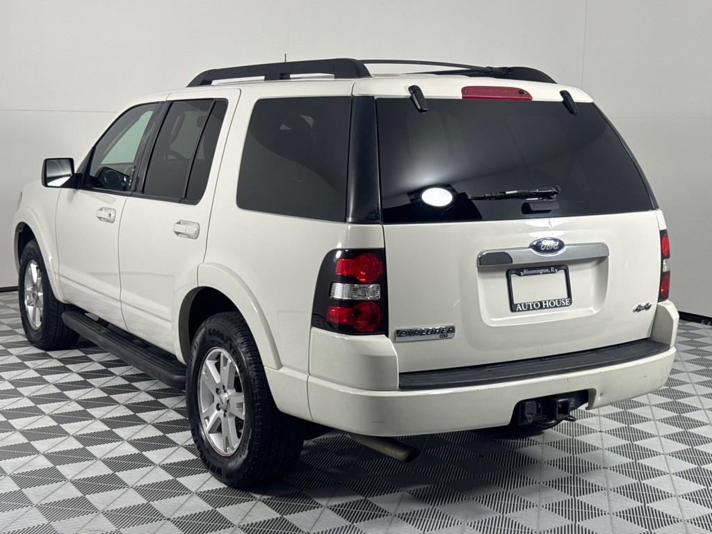 2010 Ford Explorer Image 7