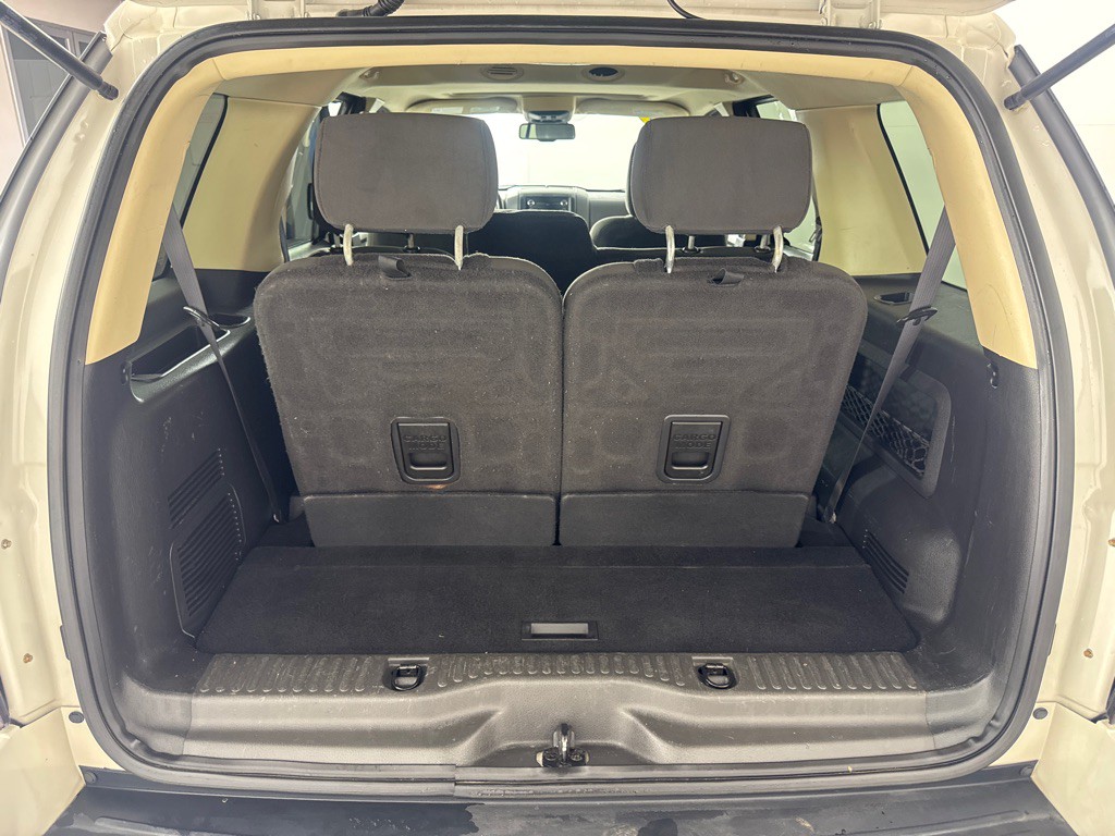 2010 Ford Explorer Image 21