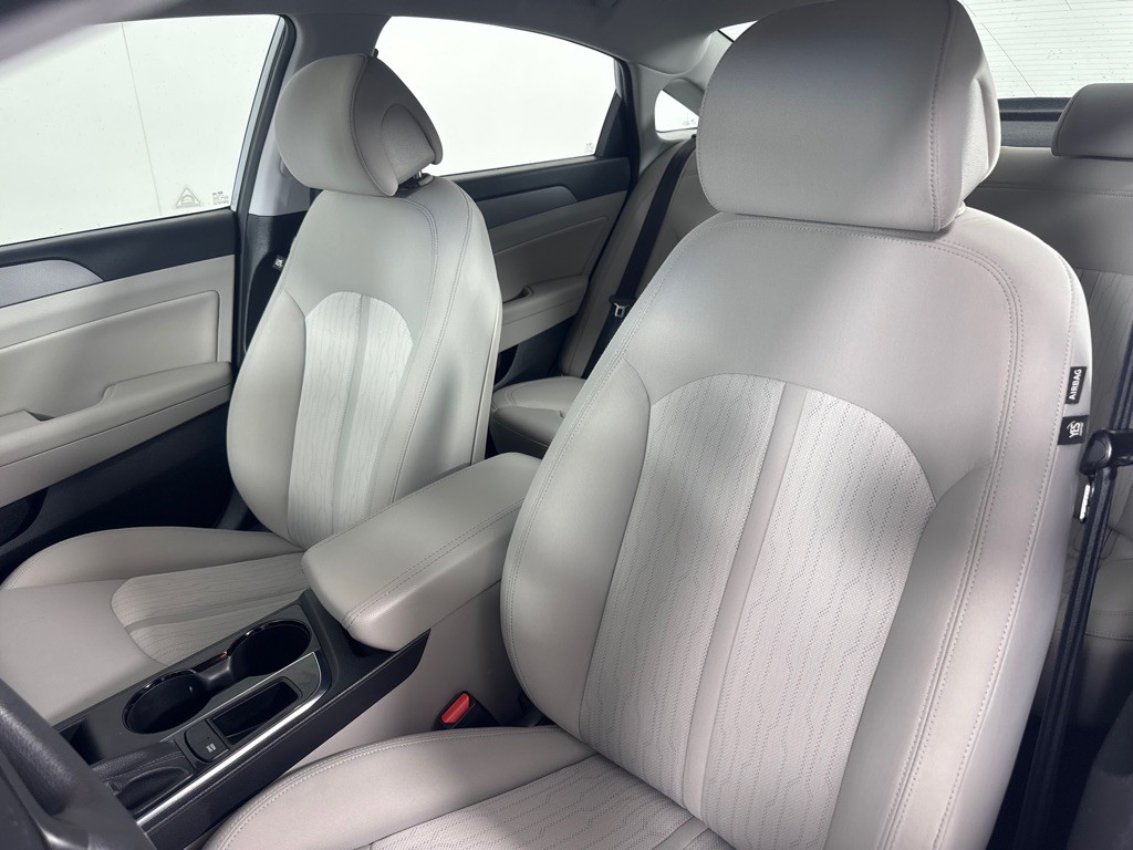 2016 Hyundai Sonata Image 14