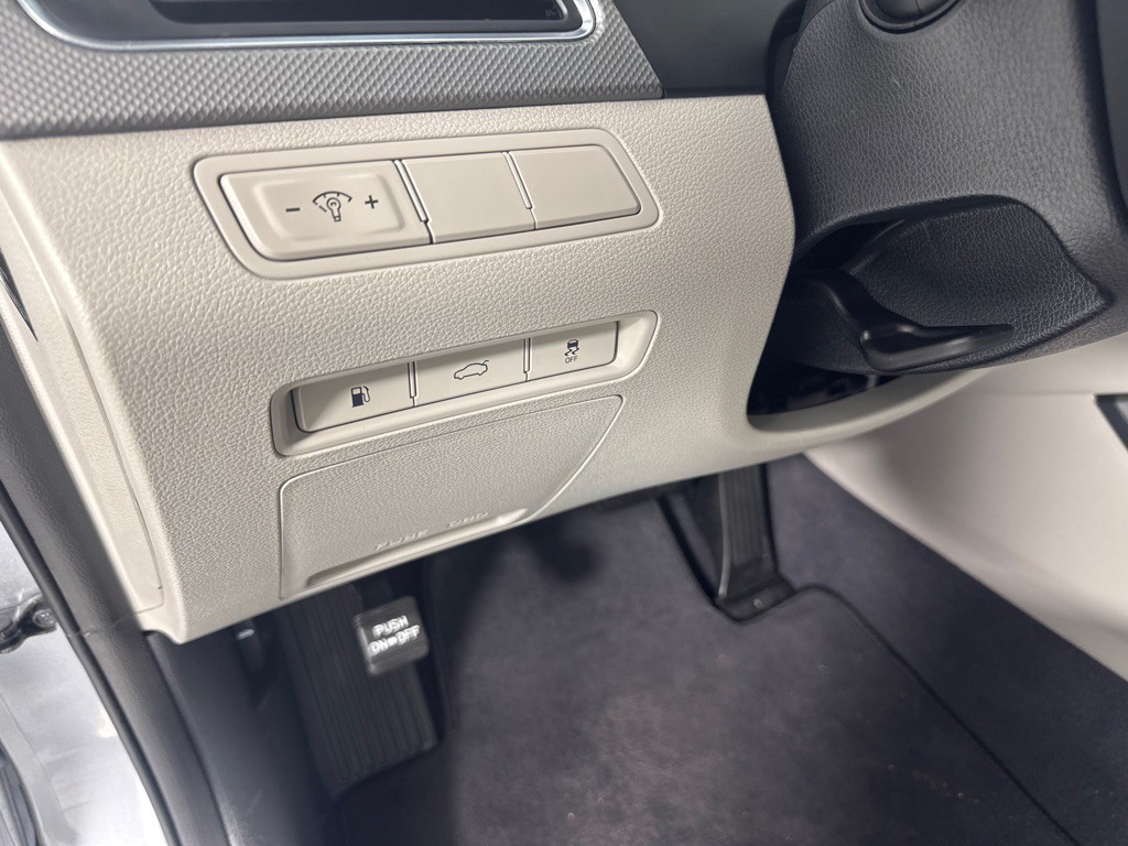 2016 Hyundai Sonata Image 15
