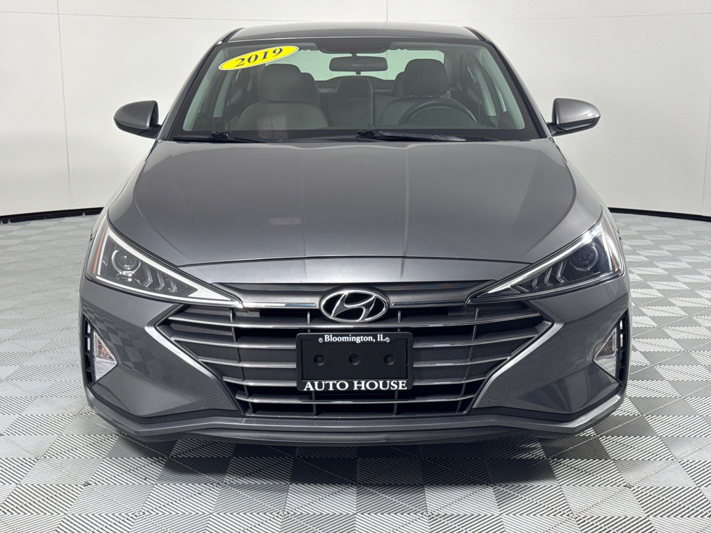 2019 Hyundai Elantra Image 10
