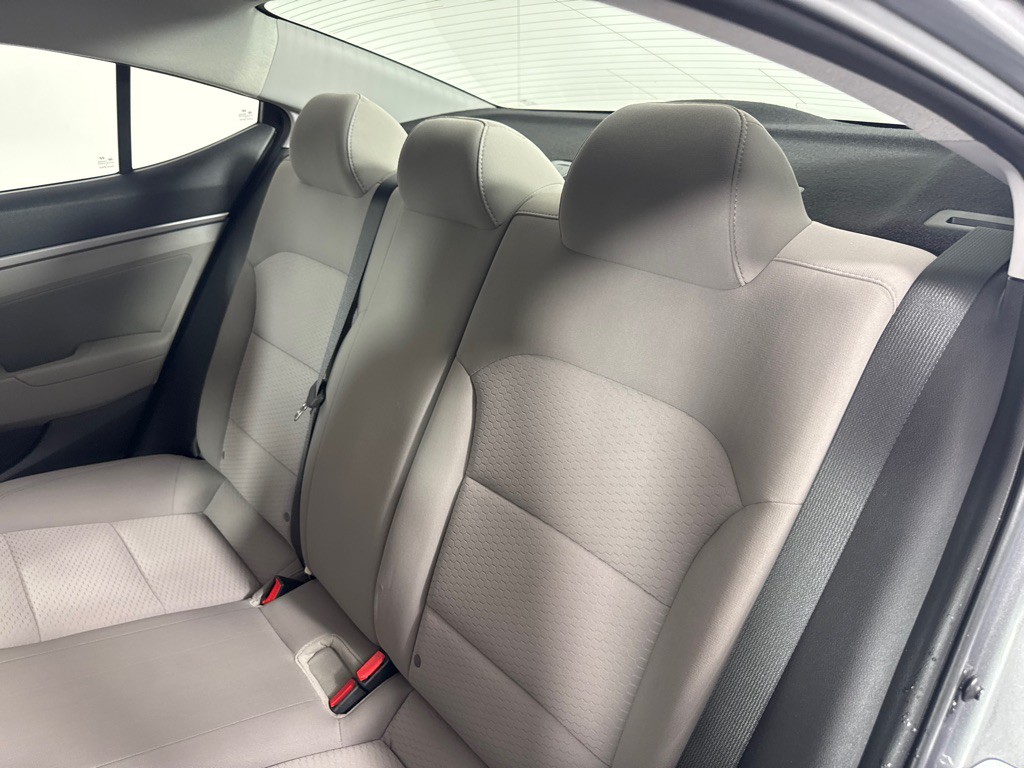 2019 Hyundai Elantra Image 20
