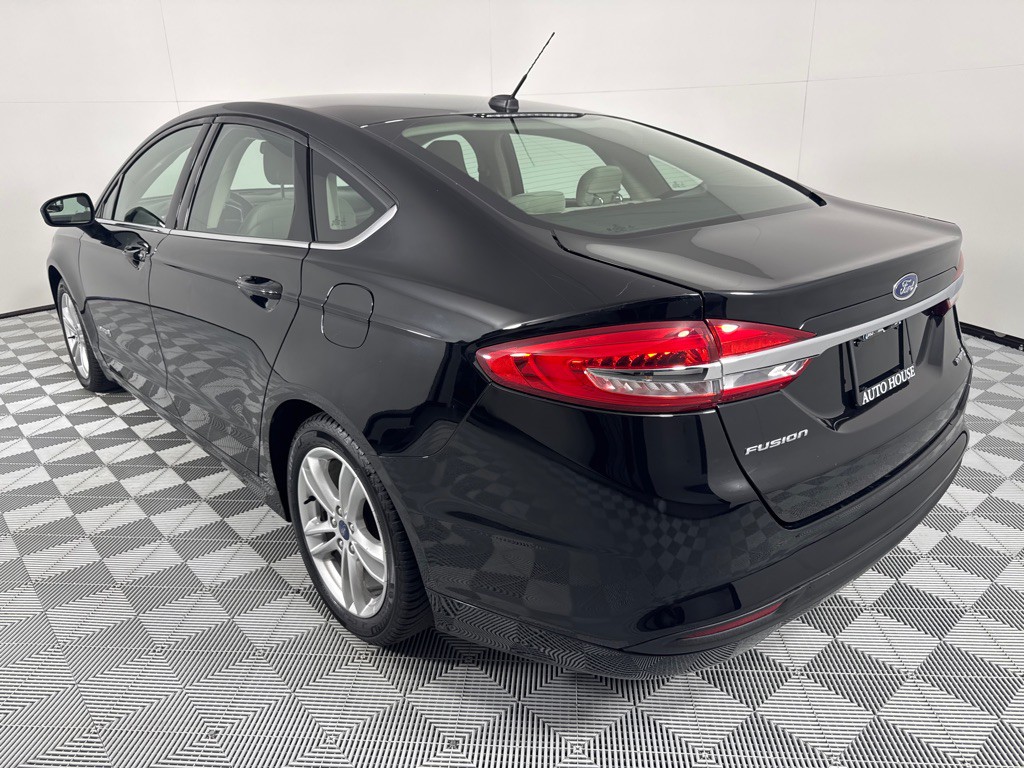 2018 Ford Fusion Image 6