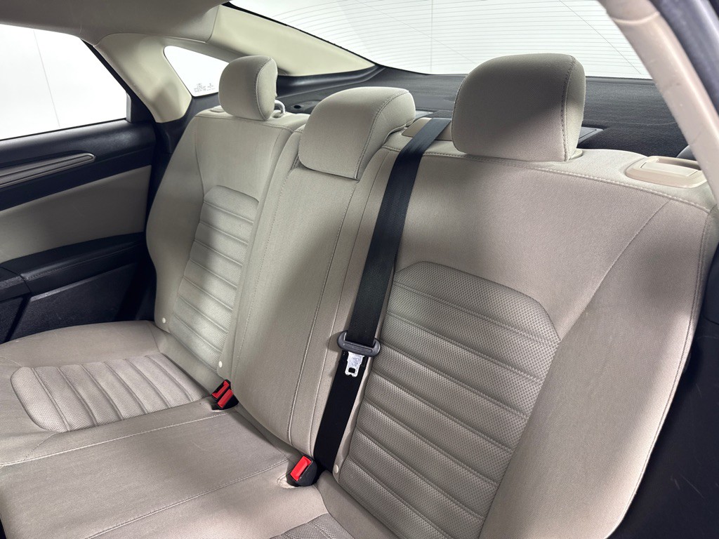 2018 Ford Fusion Image 20