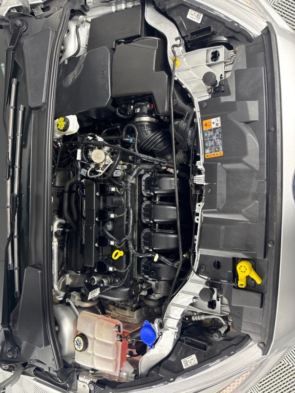 2017 Ford Focus Image 25