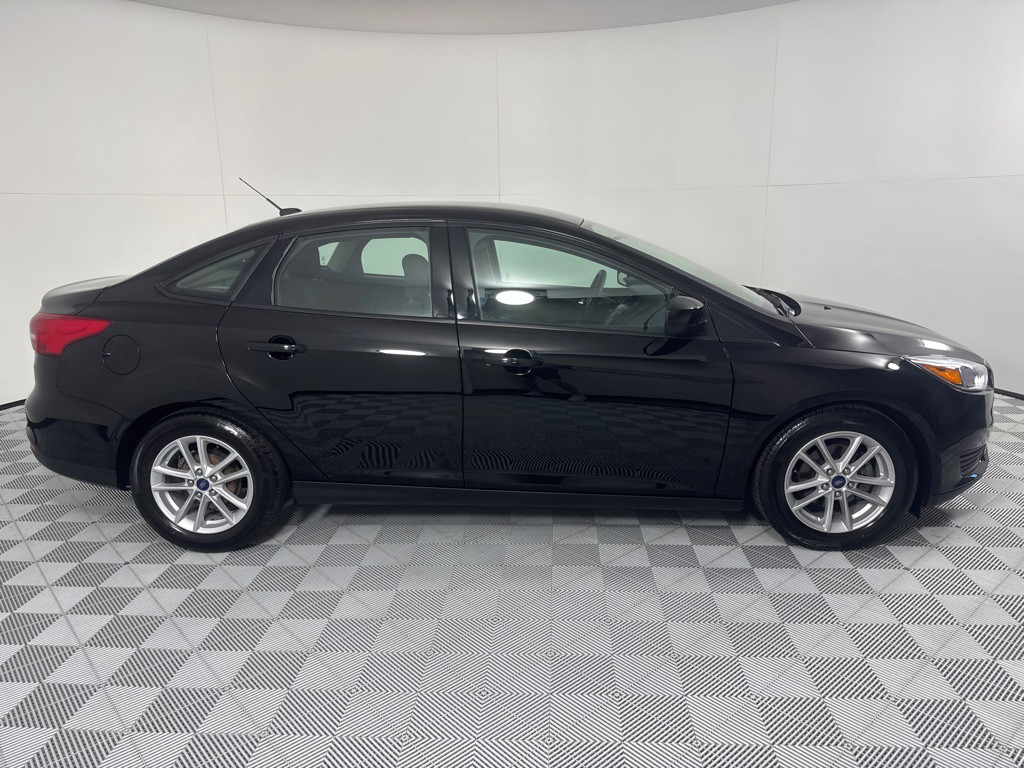 2018 Ford Focus Image 4