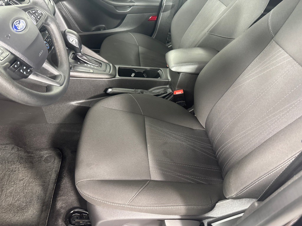 2018 Ford Focus Image 12