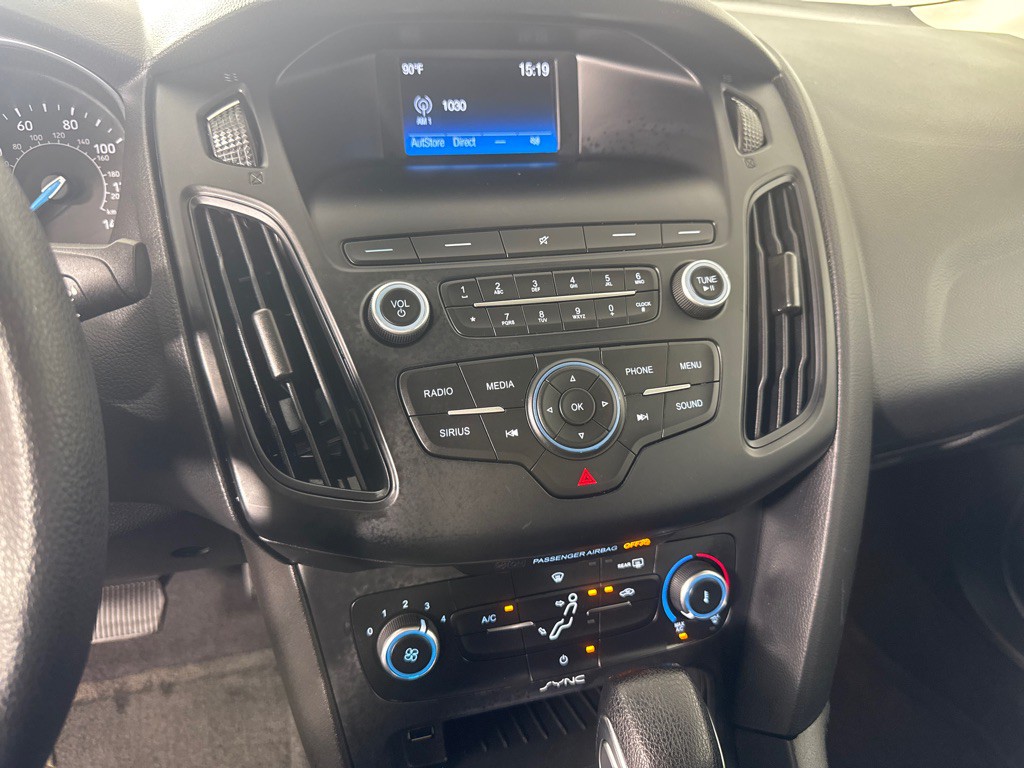2018 Ford Focus Image 16