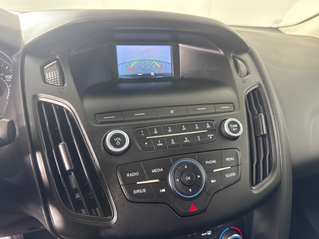 2018 Ford Focus Image 17