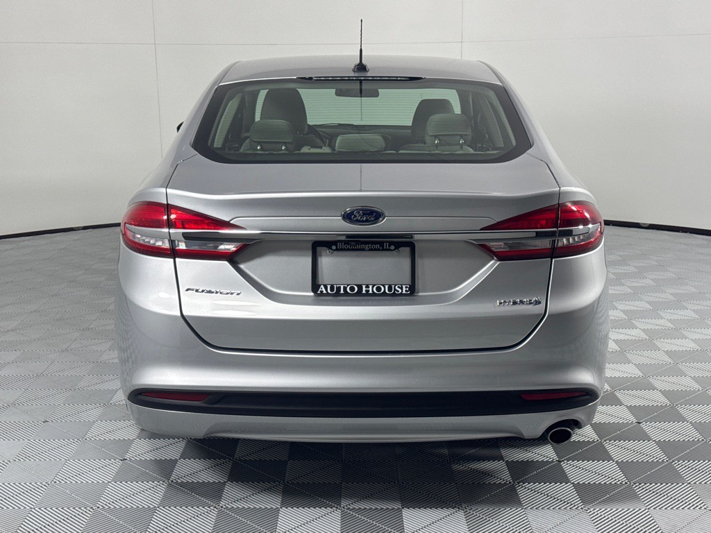 2017 Ford Fusion Image 4
