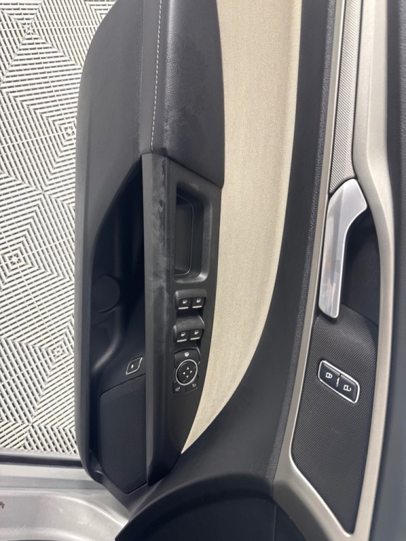 2017 Ford Fusion Image 11