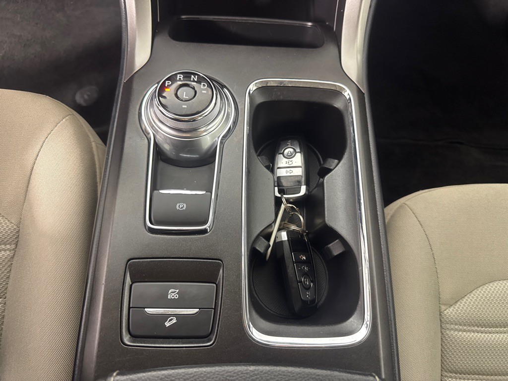 2017 Ford Fusion Image 17