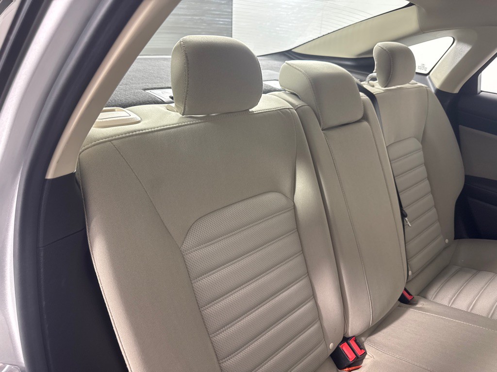 2017 Ford Fusion Image 21