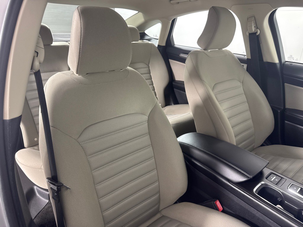 2017 Ford Fusion Image 23