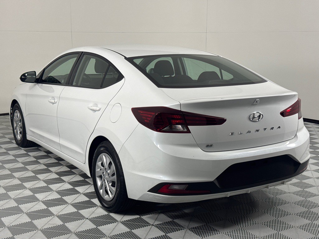 2020 Hyundai Elantra Image 7